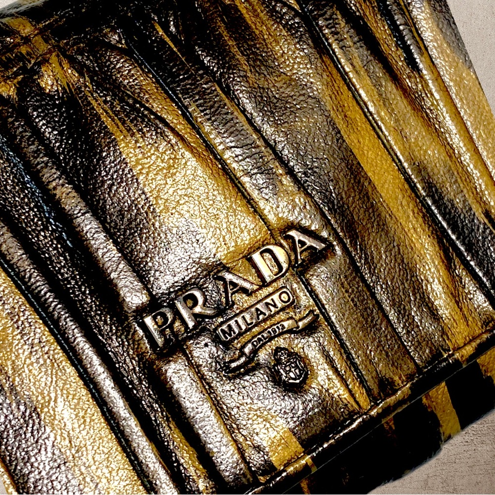 Sale‼️Prada Nappa Gaufre' Leather Wallet Button snap closure custom color - Picture 2 of 6